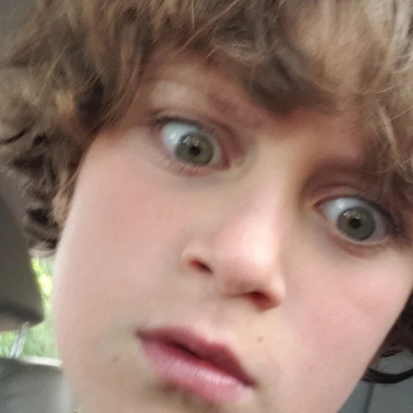 Da tree 🌳 📜 😊 😃 😺 😄 ☺ 😹 😊 😃 😺 😄 ☺ 😹 😊 😃 😺 😄 ☺ 😹 😹 - Picture 2 of 8